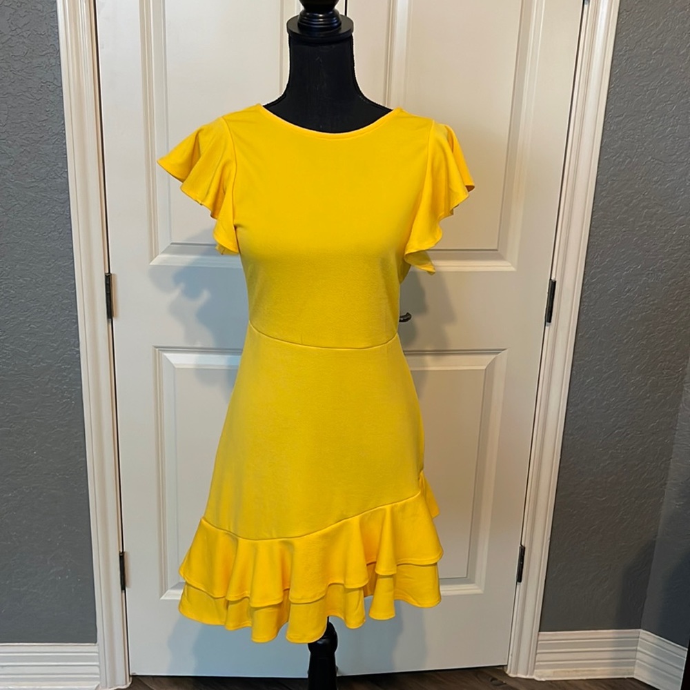 Bright yellow dress!